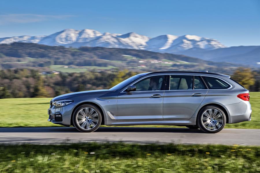  BMW 530d Touring M Sport 2017 года  (WW) (фото 13 из 40)